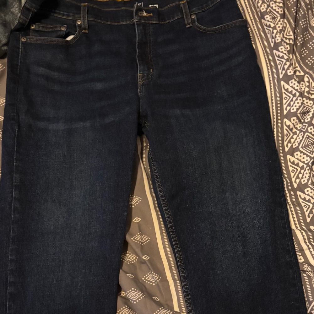 jeans
